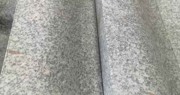 淮安芙蓉白S型拉丝面路沿石