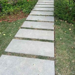 淮安 芝麻黑小区踏步、汀步石铺装效果