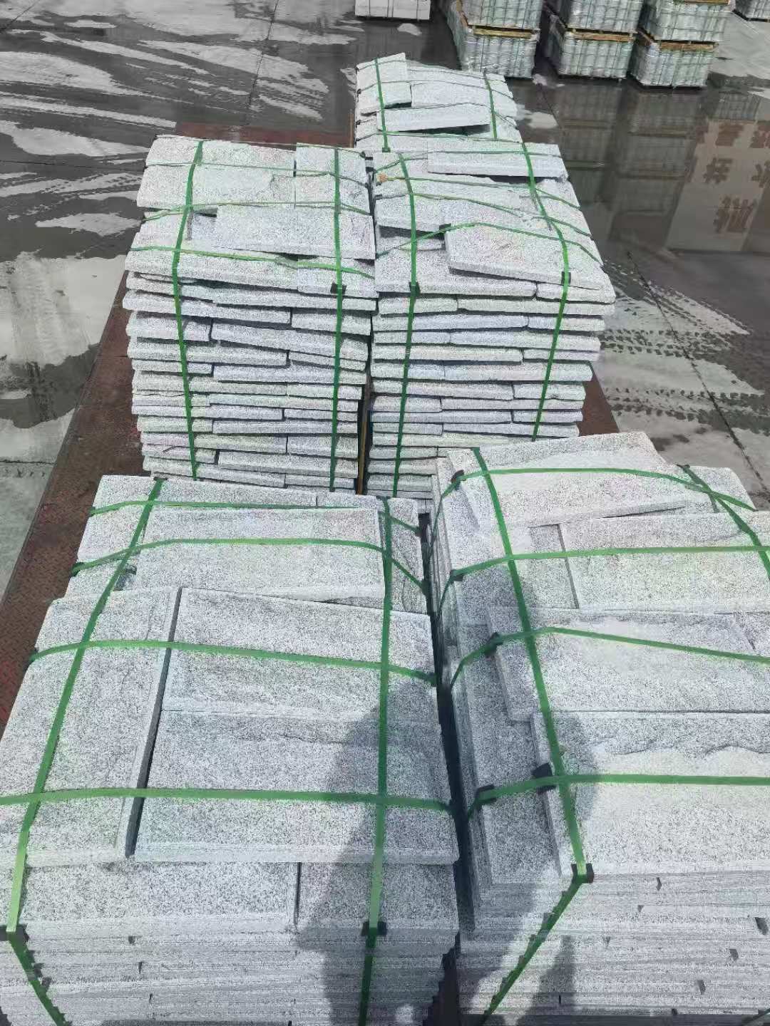 淮安 芝麻白蘑菇石装车出货