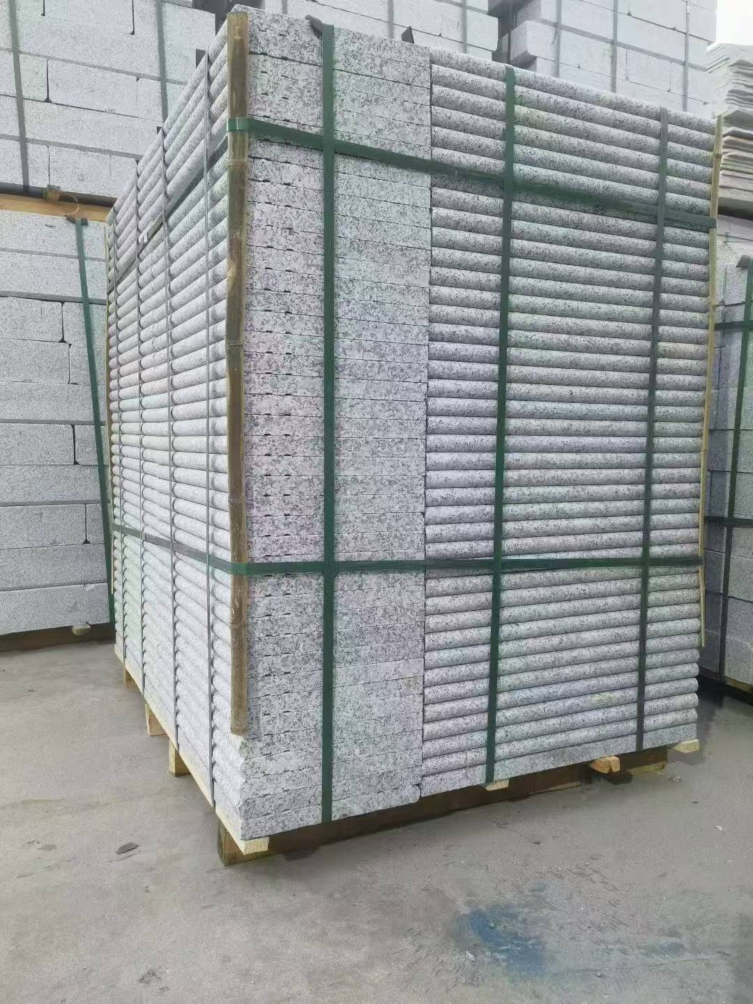 淮安 芙蓉白3公分厚磨圆边、拉槽，楼梯踏步