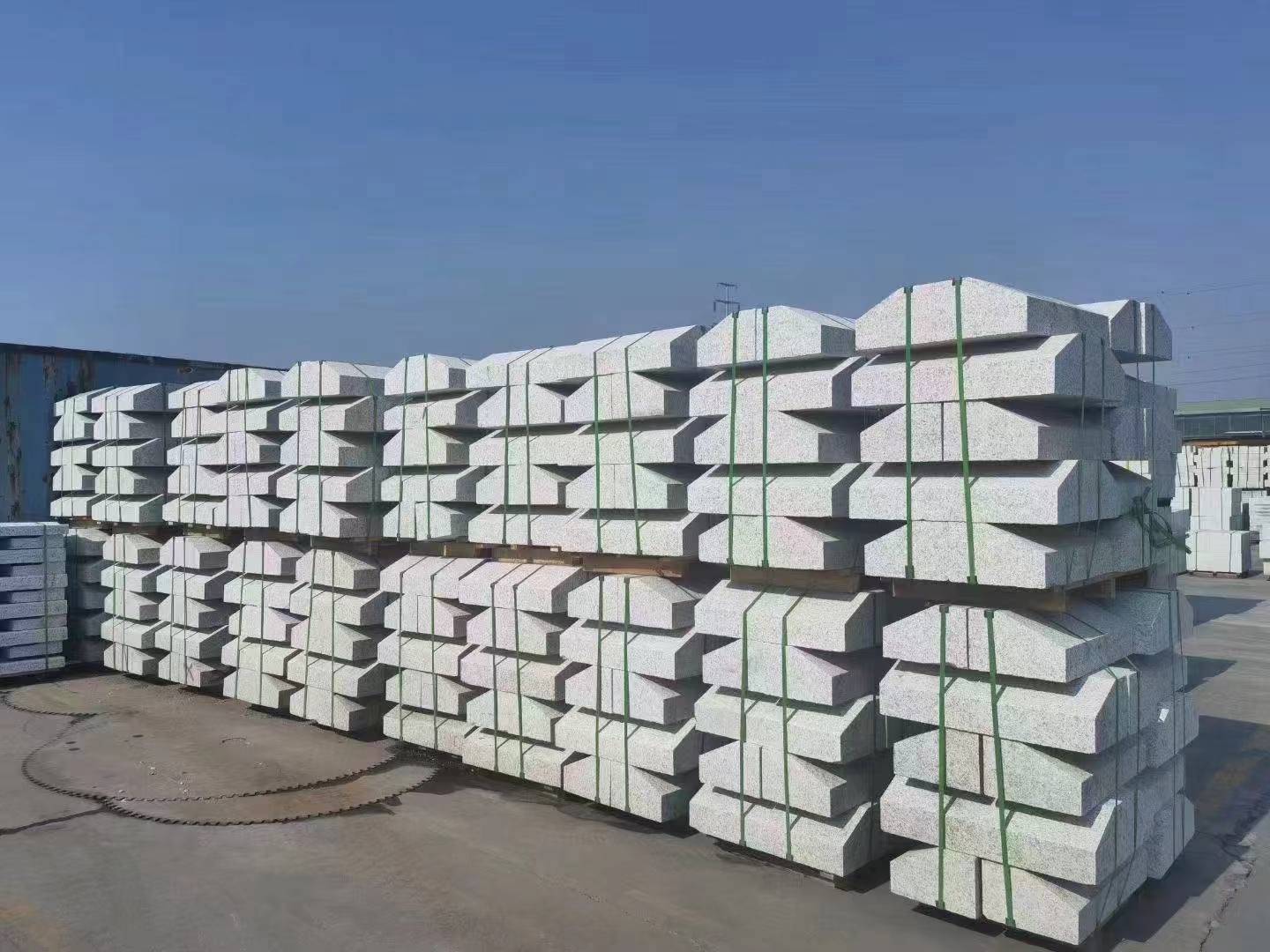 淮安芝麻白花岗岩光面牙石知多少